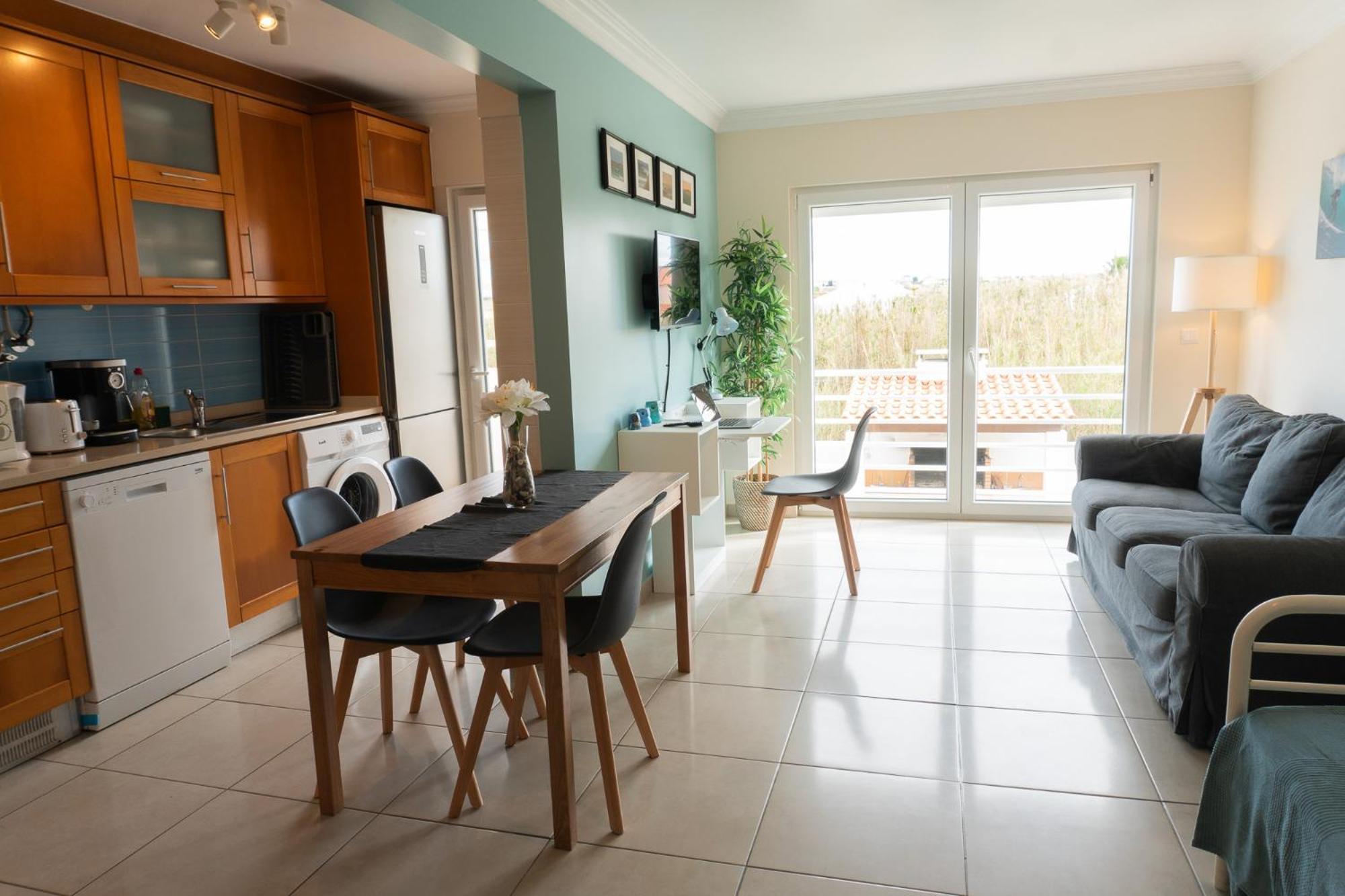 Apartments Baleal: Close To The Sea + Pool Bagian luar foto